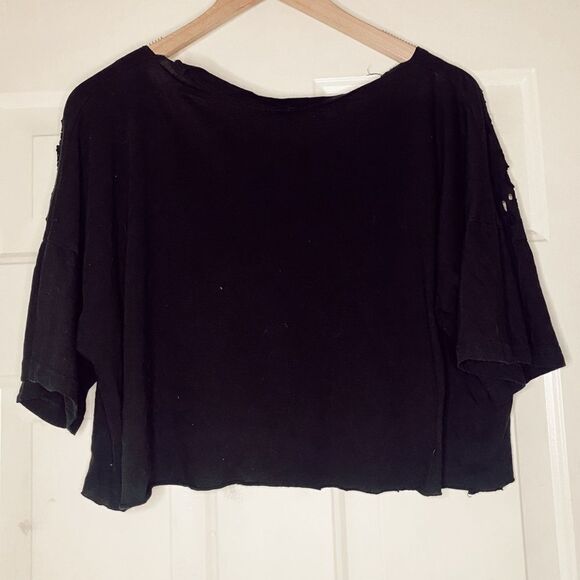 WINDSOR Women’s Oversized Distressed Graphic Tee - Picture 7 of 8